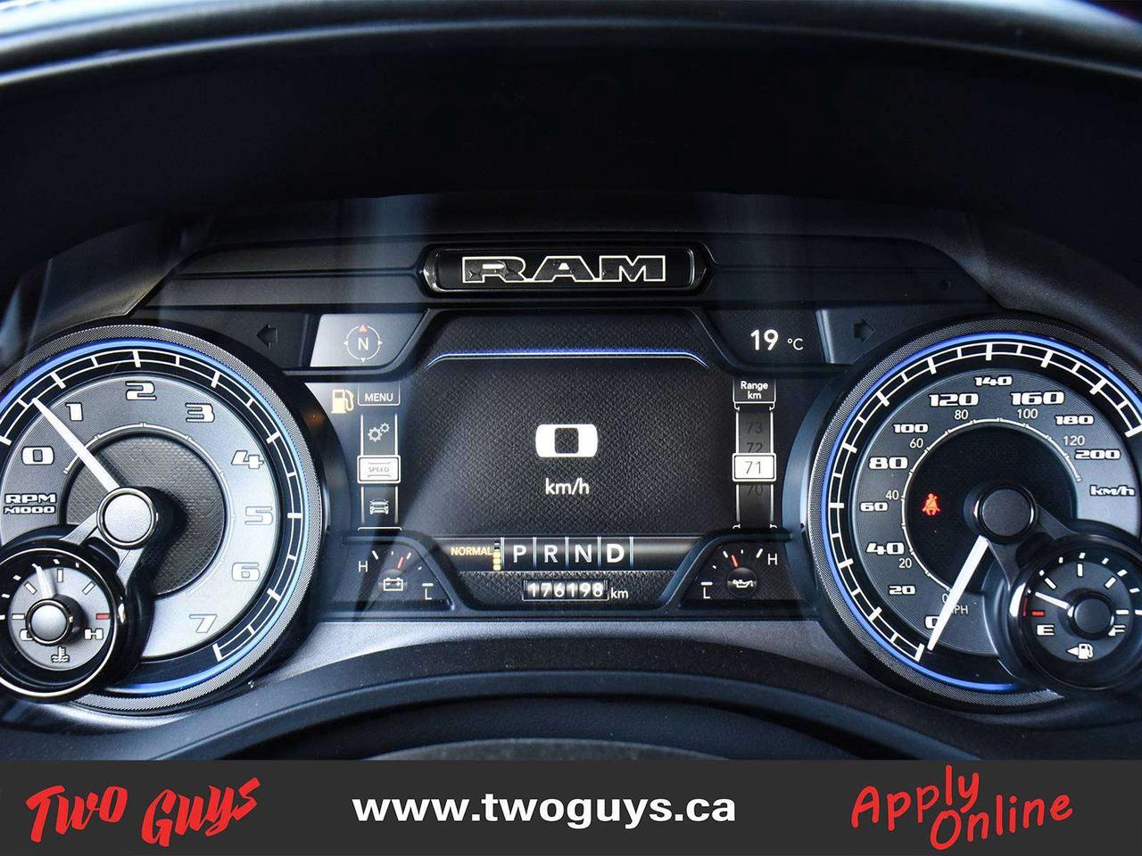 2022 RAM 1500 LIMITED Crew 5.7L 4WD   Panoroof   Leather Photo