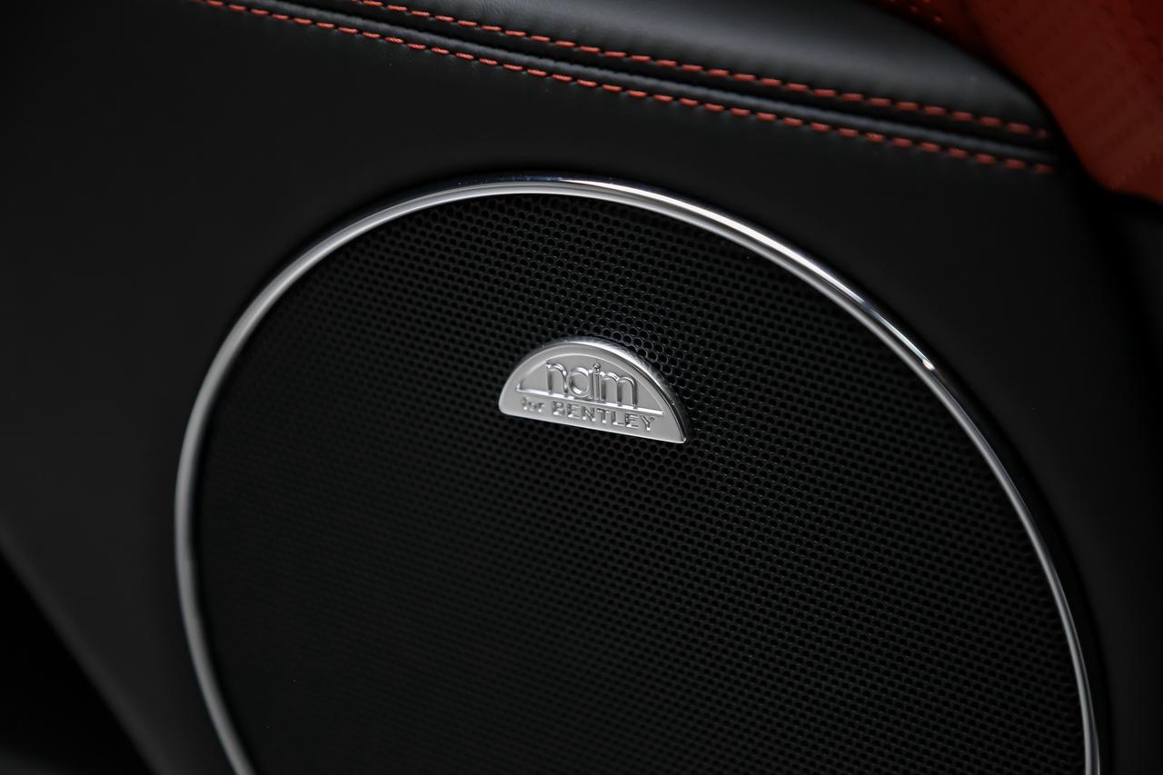 2018 Bentley Flying Spur W12 S COMFORT SPECIFICATION 626HP LOWKM REDINT Photo