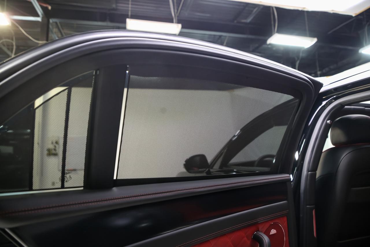 2018 Bentley Flying Spur W12 S COMFORT SPECIFICATION 626HP LOWKM REDINT Photo