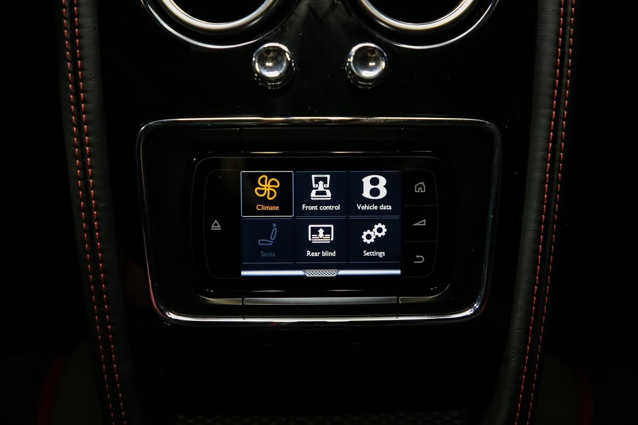 2018 Bentley Flying Spur W12 S COMFORT SPECIFICATION 626HP LOWKM REDINT Photo