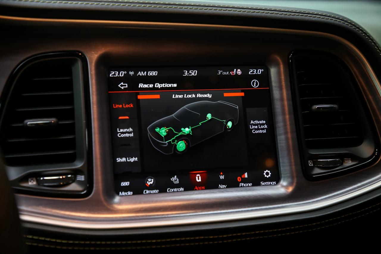 2023 Dodge Challenger R/T SCAT PACK 392 WIDEBODY SWINGER EDITION MANUAL Photo