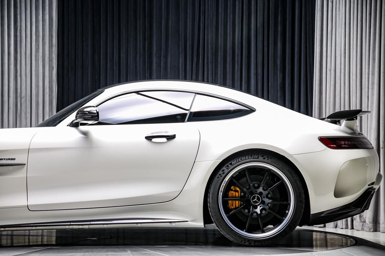 2020 Mercedes-Benz AMG GT COUPE 577HP CARBONCERAMICS CARBONEXT/INT DESIGNO Photo