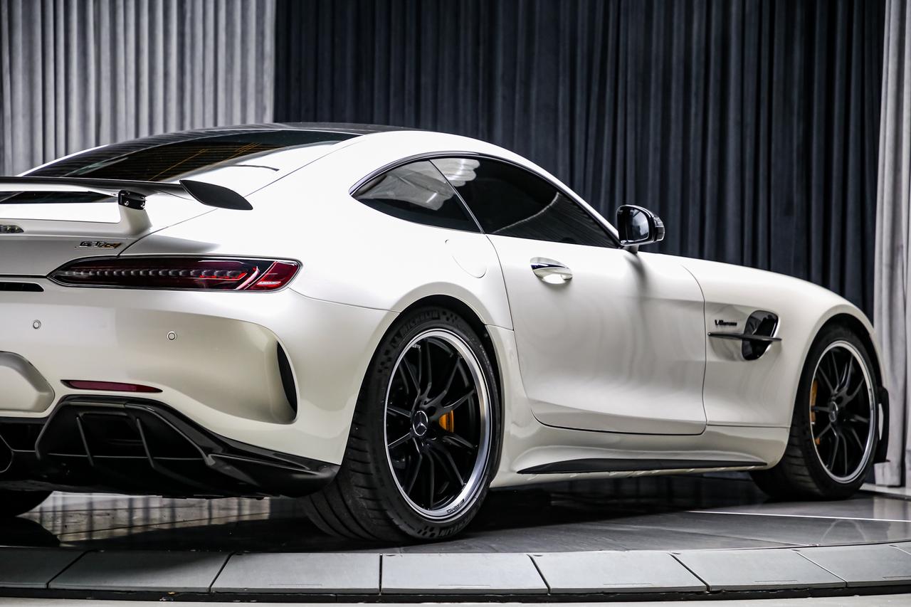 2020 Mercedes-Benz AMG GT COUPE 577HP CARBONCERAMICS CARBONEXT/INT DESIGNO Photo