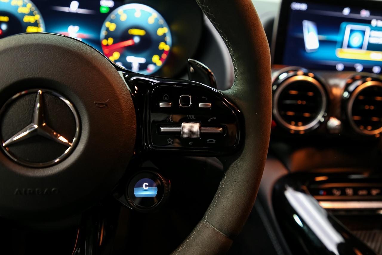 2020 Mercedes-Benz AMG GT COUPE 577HP CARBONCERAMICS CARBONEXT/INT DESIGNO Photo