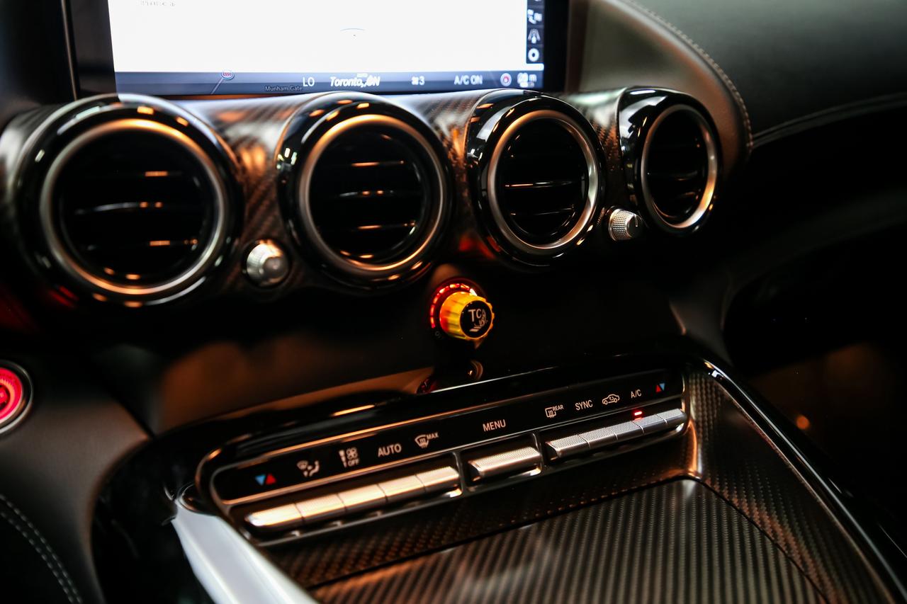 2020 Mercedes-Benz AMG GT COUPE 577HP CARBONCERAMICS CARBONEXT/INT DESIGNO Photo