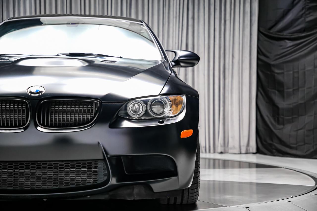 2012 BMW M3 COMPETITION PKG V8 414HP  CARBONROOF NAV FROZENBLK Photo
