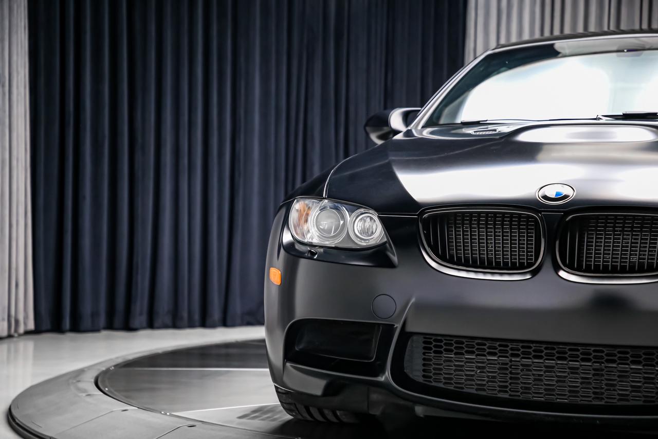 2012 BMW M3 COMPETITION PKG V8 414HP  CARBONROOF NAV FROZENBLK Photo