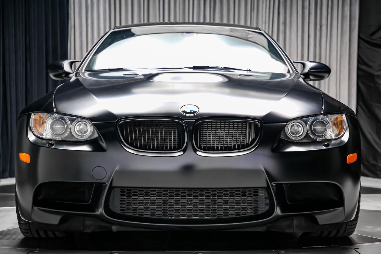 2012 BMW M3 COMPETITION PKG V8 414HP  CARBONROOF NAV FROZENBLK Photo
