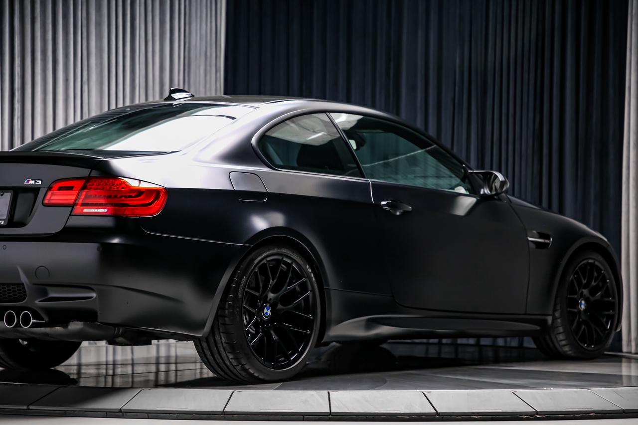 2012 BMW M3 COMPETITION PKG V8 414HP  CARBONROOF NAV FROZENBLK Photo