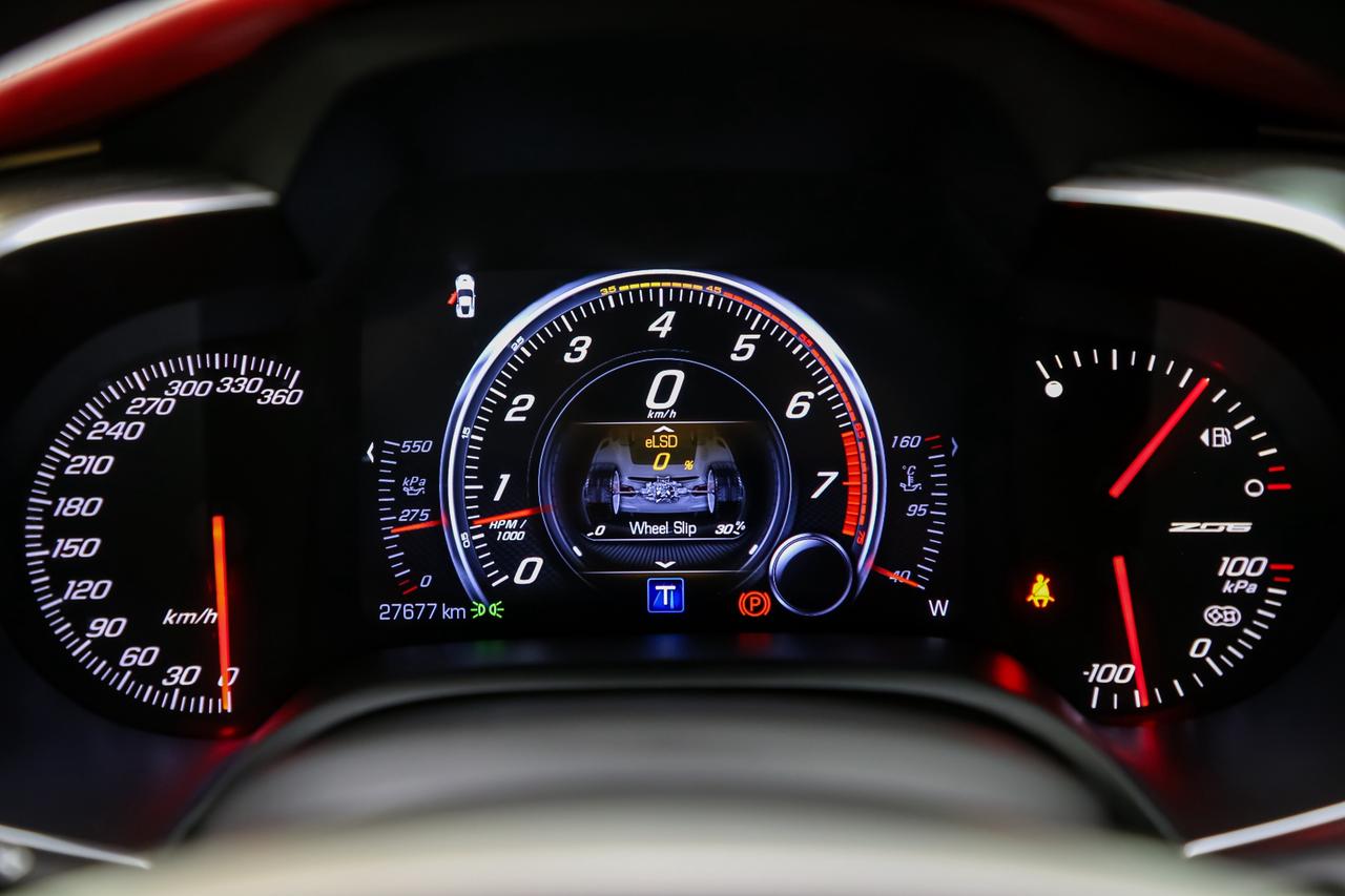 2017 Chevrolet Corvette Z06 3LZ Z07 PKG MANUAL 650HP COMPSEATS 1OWNER Photo