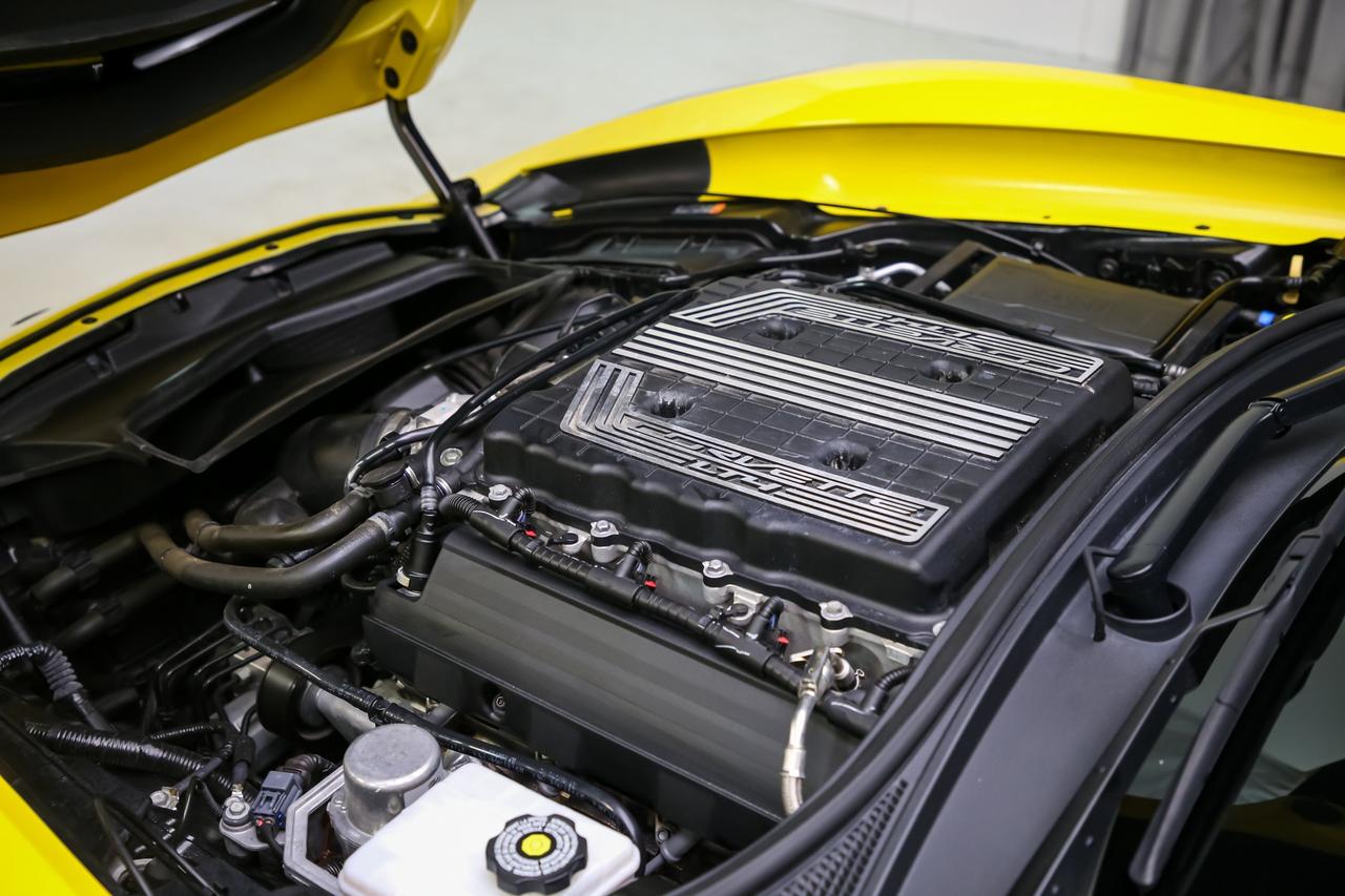 2017 Chevrolet Corvette Z06 3LZ Z07 PKG MANUAL 650HP COMPSEATS 1OWNER Photo