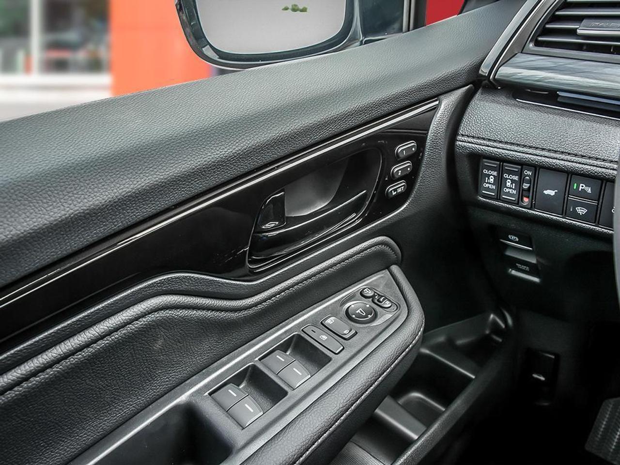 2026 Honda Odyssey Touring Passenger Van Photo