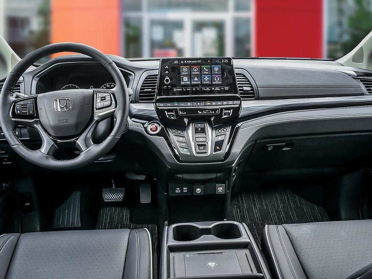 2026 Honda Odyssey Touring Passenger Van Photo