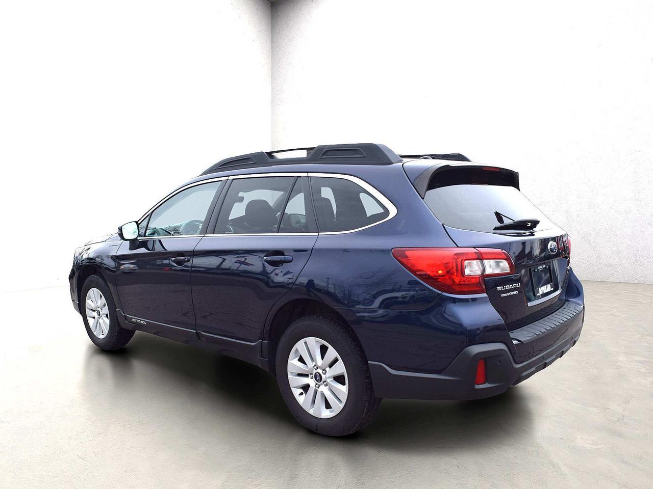 2018 Subaru Outback Touring Sunroof Photo