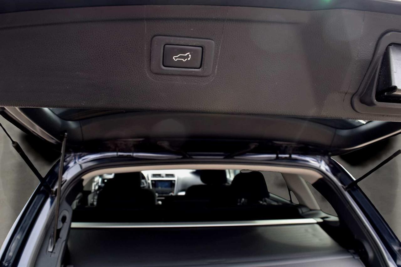 2018 Subaru Outback Touring Sunroof Photo