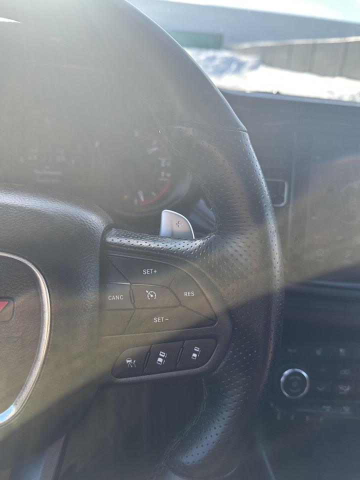 2024 Dodge Durango R-T V8, AWD, LEATHER, SUN ROOF, NAVIGATION Photo