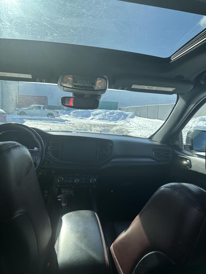 2024 Dodge Durango R-T V8, AWD, LEATHER, SUN ROOF, NAVIGATION Photo