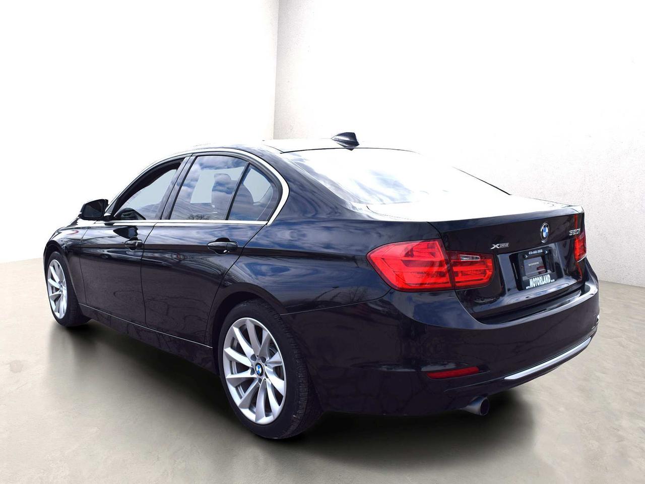 2014 BMW 3 Series 320i xDrive Leather Sunroof Photo