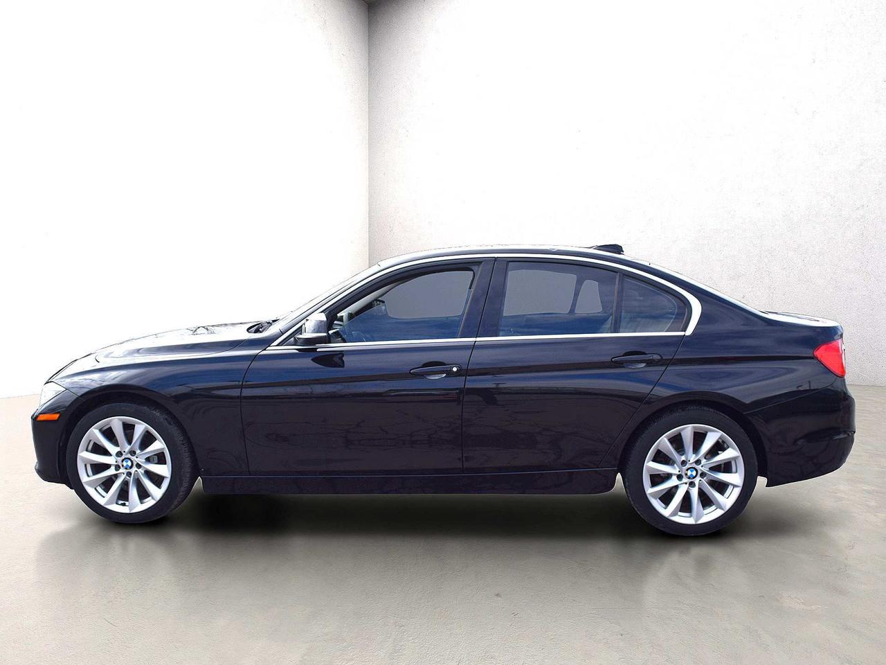 2014 BMW 3 Series 320i xDrive Leather Sunroof Photo