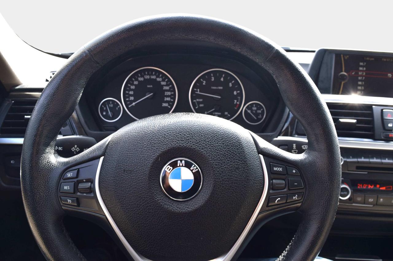 2014 BMW 3 Series 320i xDrive Leather Sunroof Photo