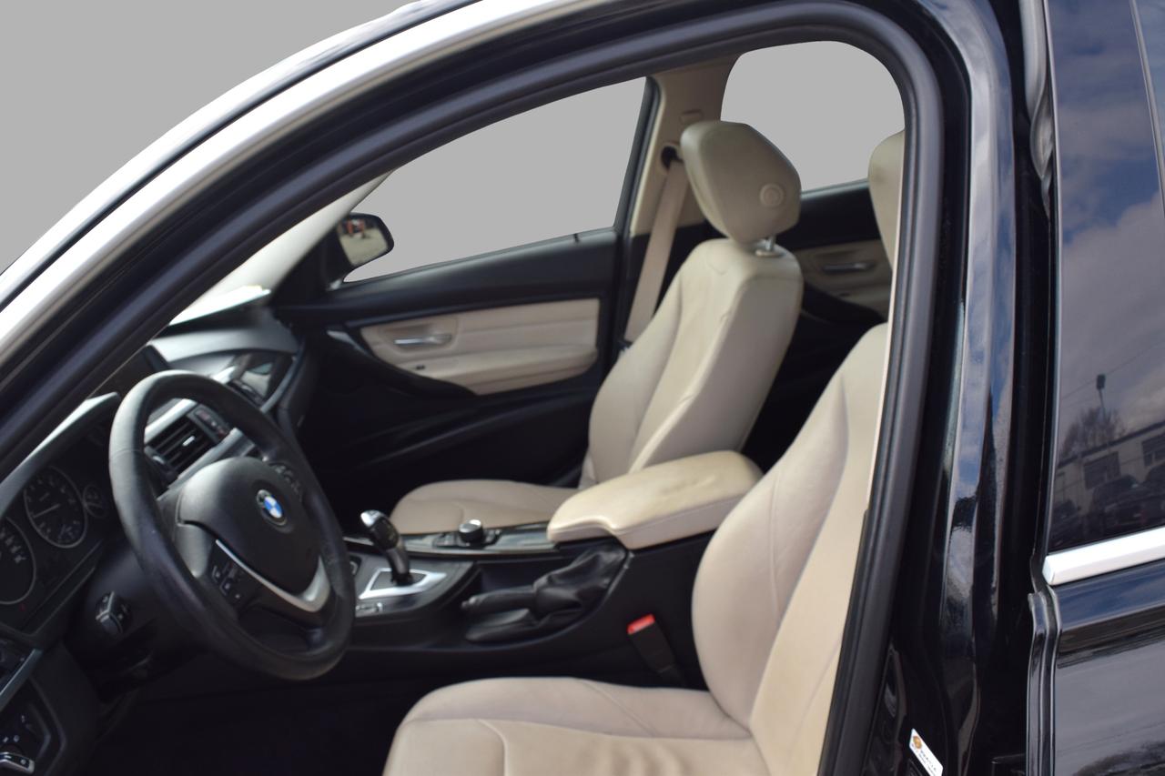 2014 BMW 3 Series 320i xDrive Leather Sunroof Photo
