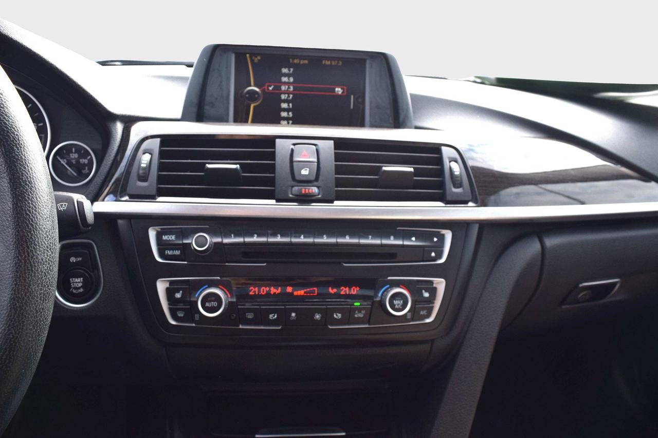 2014 BMW 3 Series 320i xDrive Leather Sunroof Photo