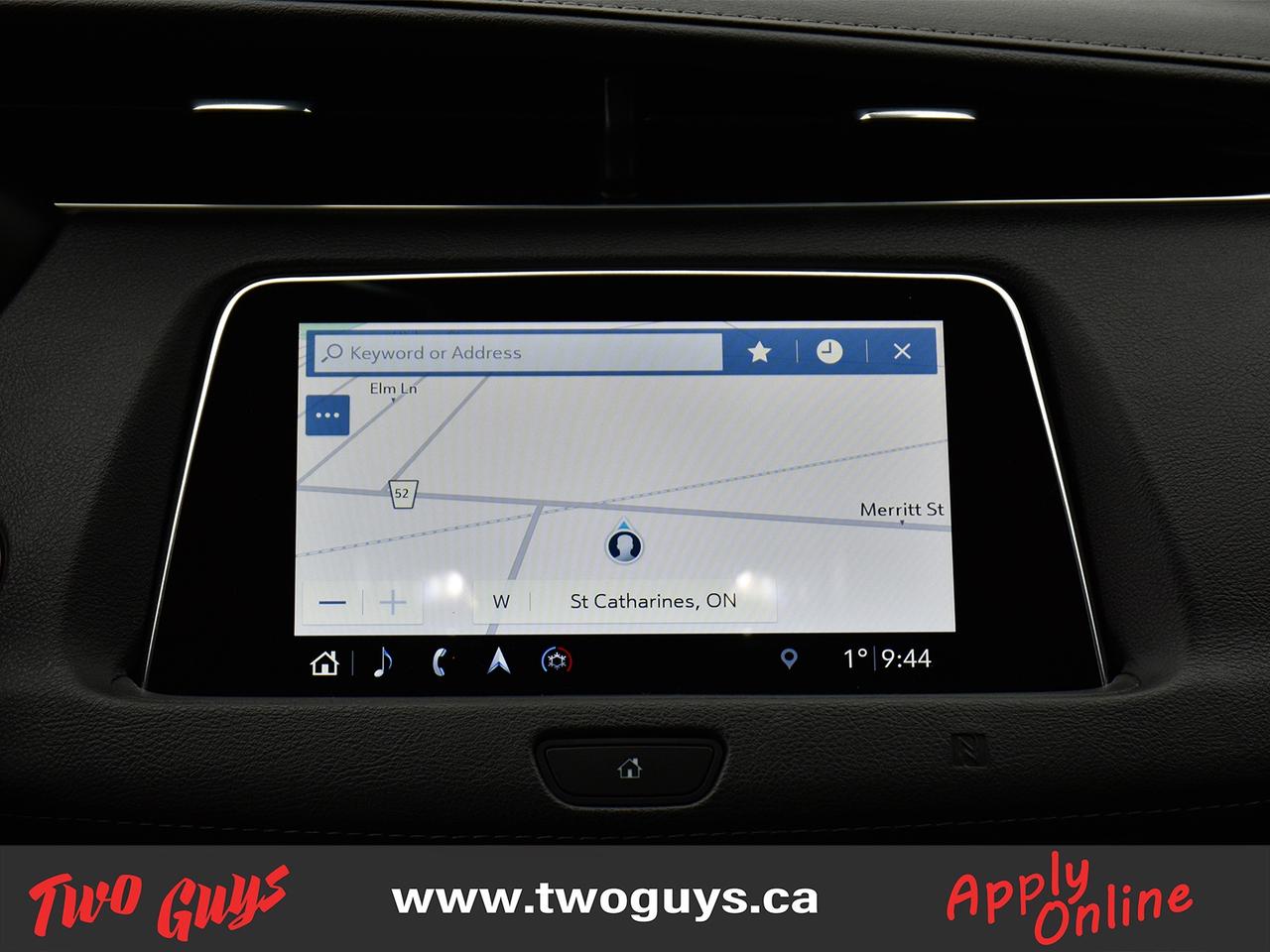 2019 Cadillac XT4 Premium Luxury AWD Panoroof Nav Leather Photo