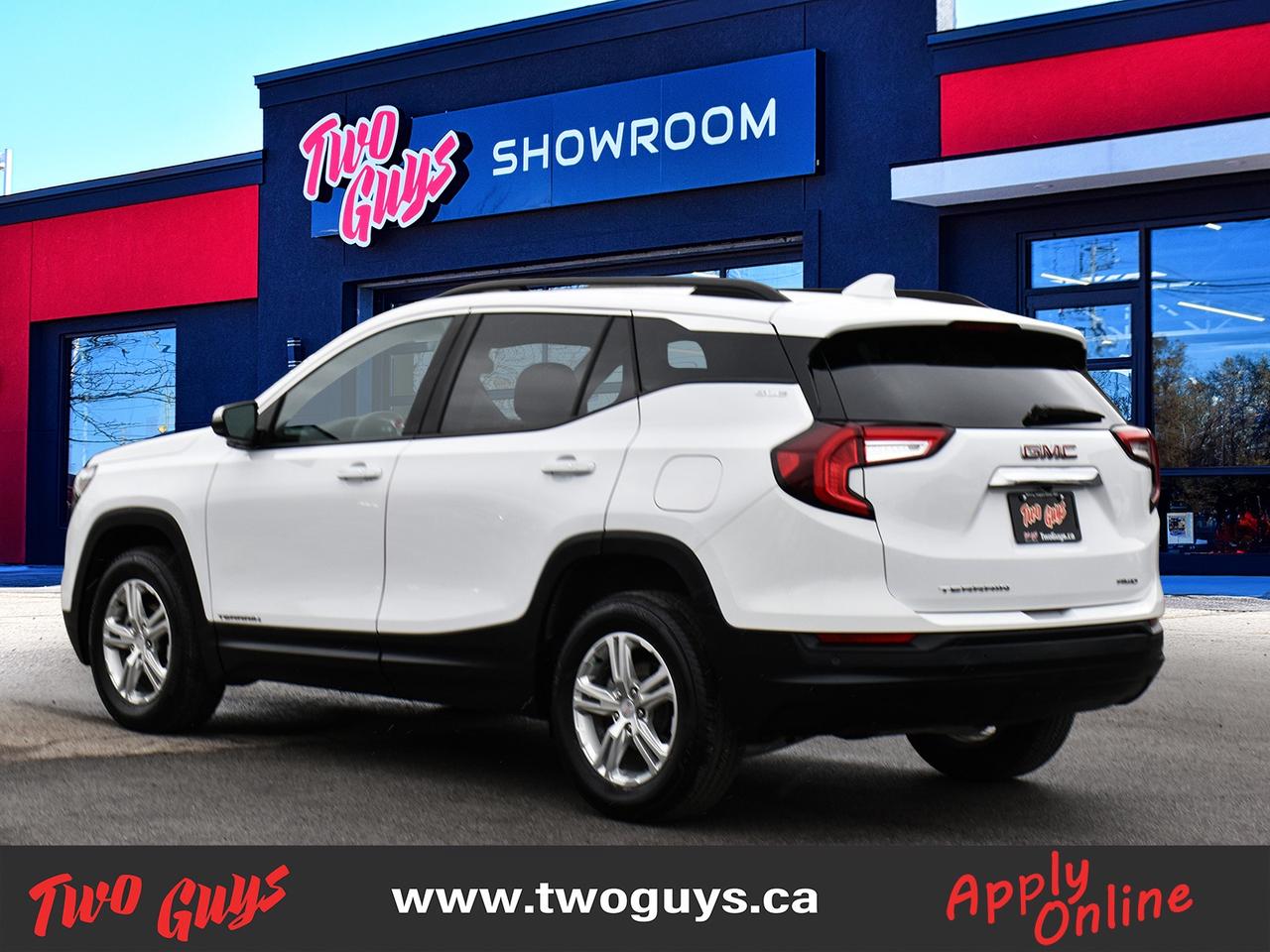 2024 GMC Terrain SLE 1.5L AWD   Lease Return   Clean CF   Htd Cloth Photo