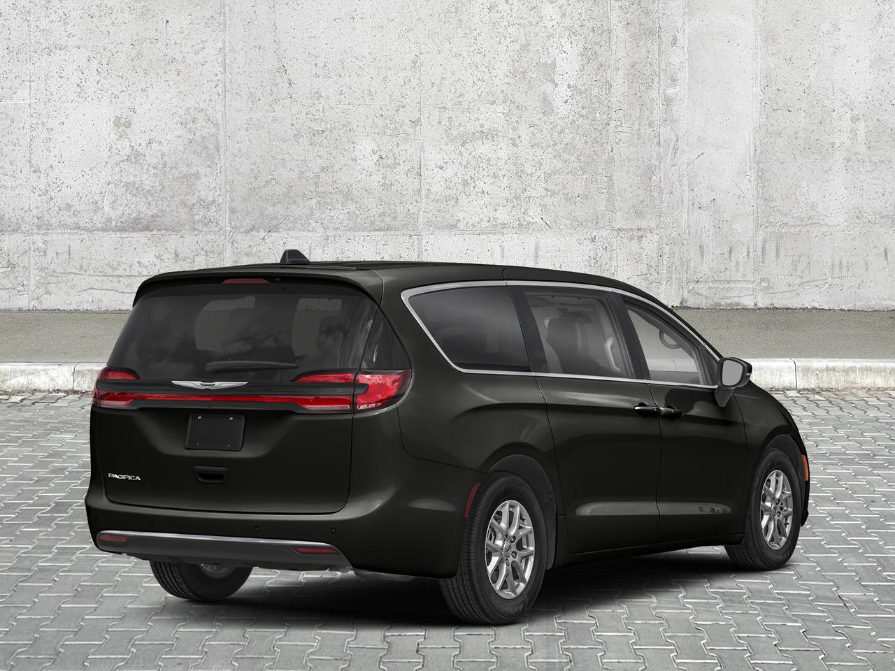 2023 Chrysler Pacifica TOURING L AWD Photo