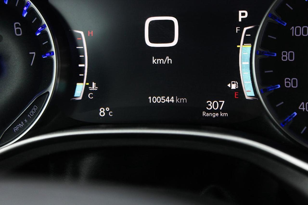 2023 Chrysler Pacifica TOURING L AWD Photo