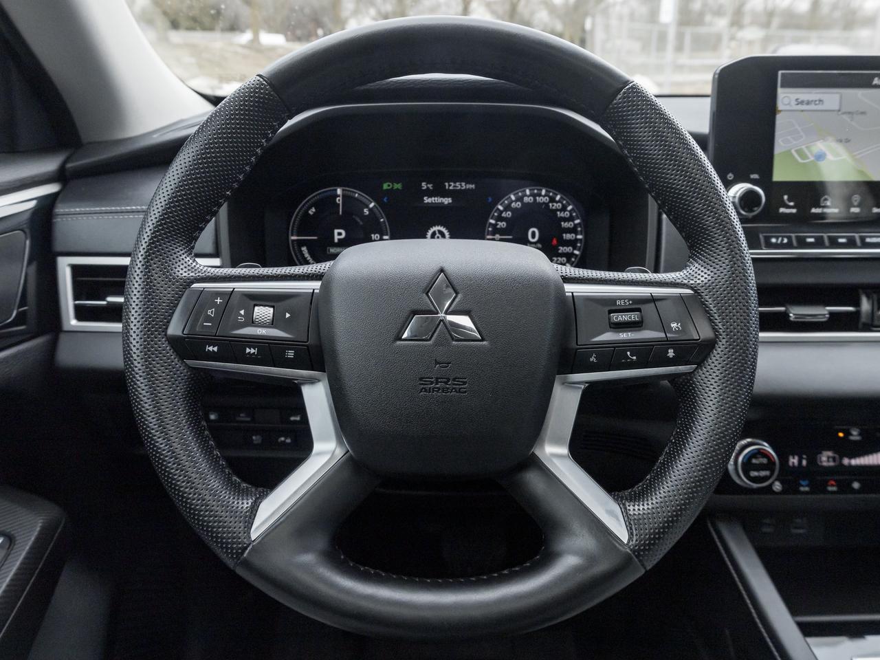 2023 Mitsubishi Outlander PHEV LE S-AWC   CPO FINANCE RATES FOR AS LOW AS 0.90% Photo