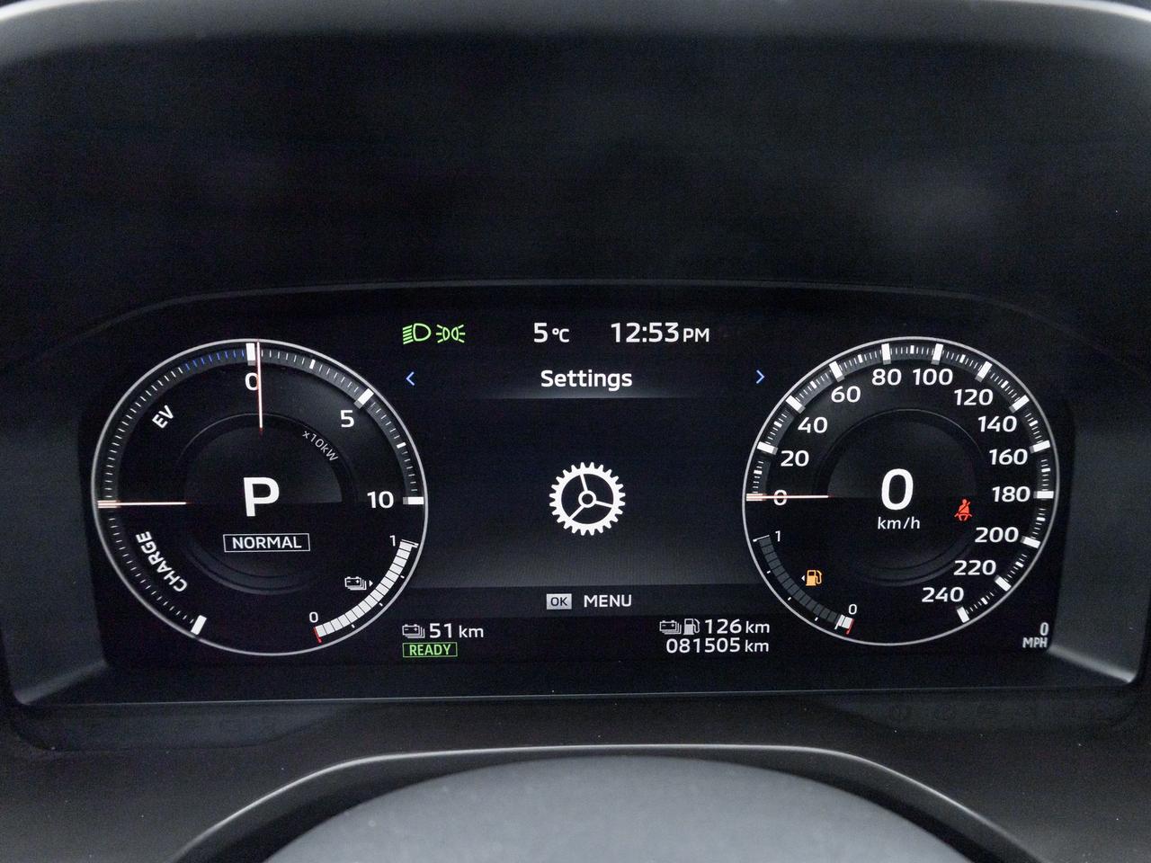 2023 Mitsubishi Outlander PHEV LE S-AWC   CPO FINANCE RATES FOR AS LOW AS 0.90% Photo