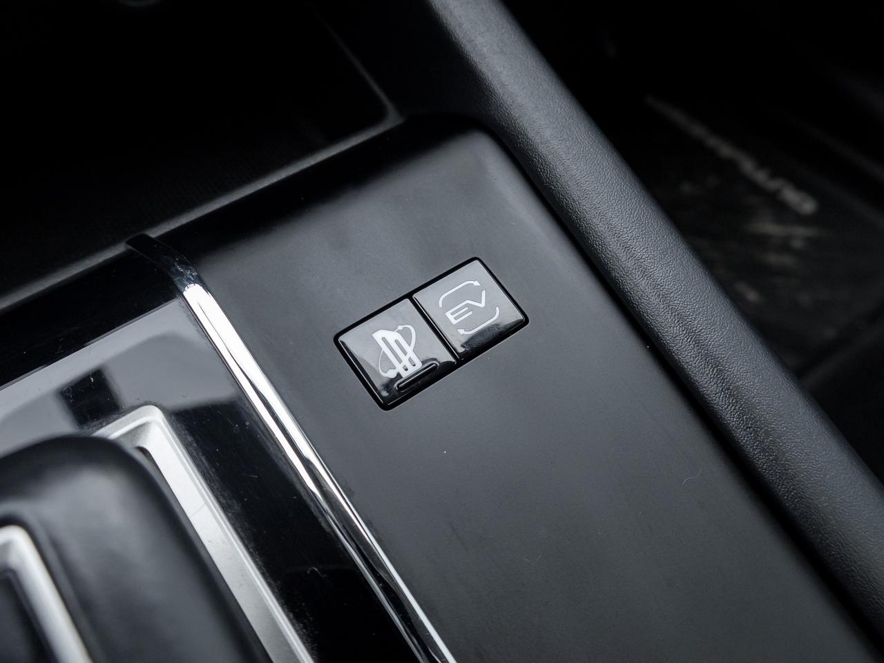 2023 Mitsubishi Outlander PHEV LE S-AWC   CPO FINANCE RATES FOR AS LOW AS 0.90% Photo