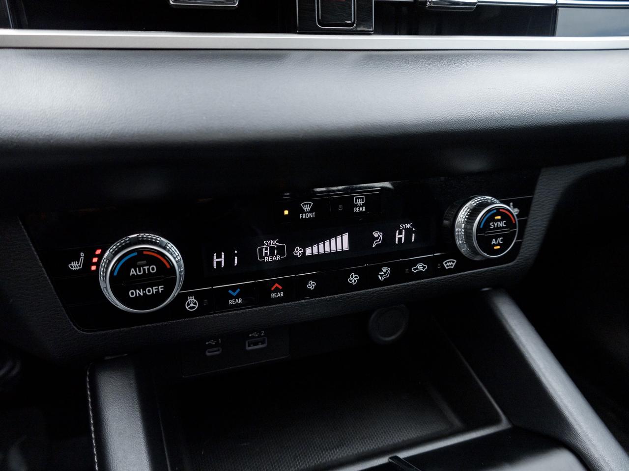 2023 Mitsubishi Outlander PHEV LE S-AWC   CPO FINANCE RATES FOR AS LOW AS 0.90% Photo