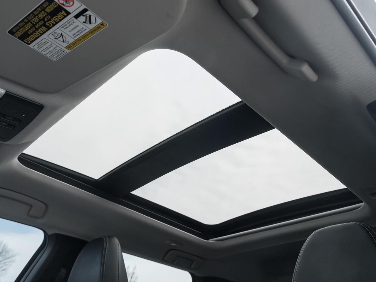 2023 Mitsubishi Outlander PHEV LE S-AWC   CPO FINANCE RATES FOR AS LOW AS 0.90% Photo