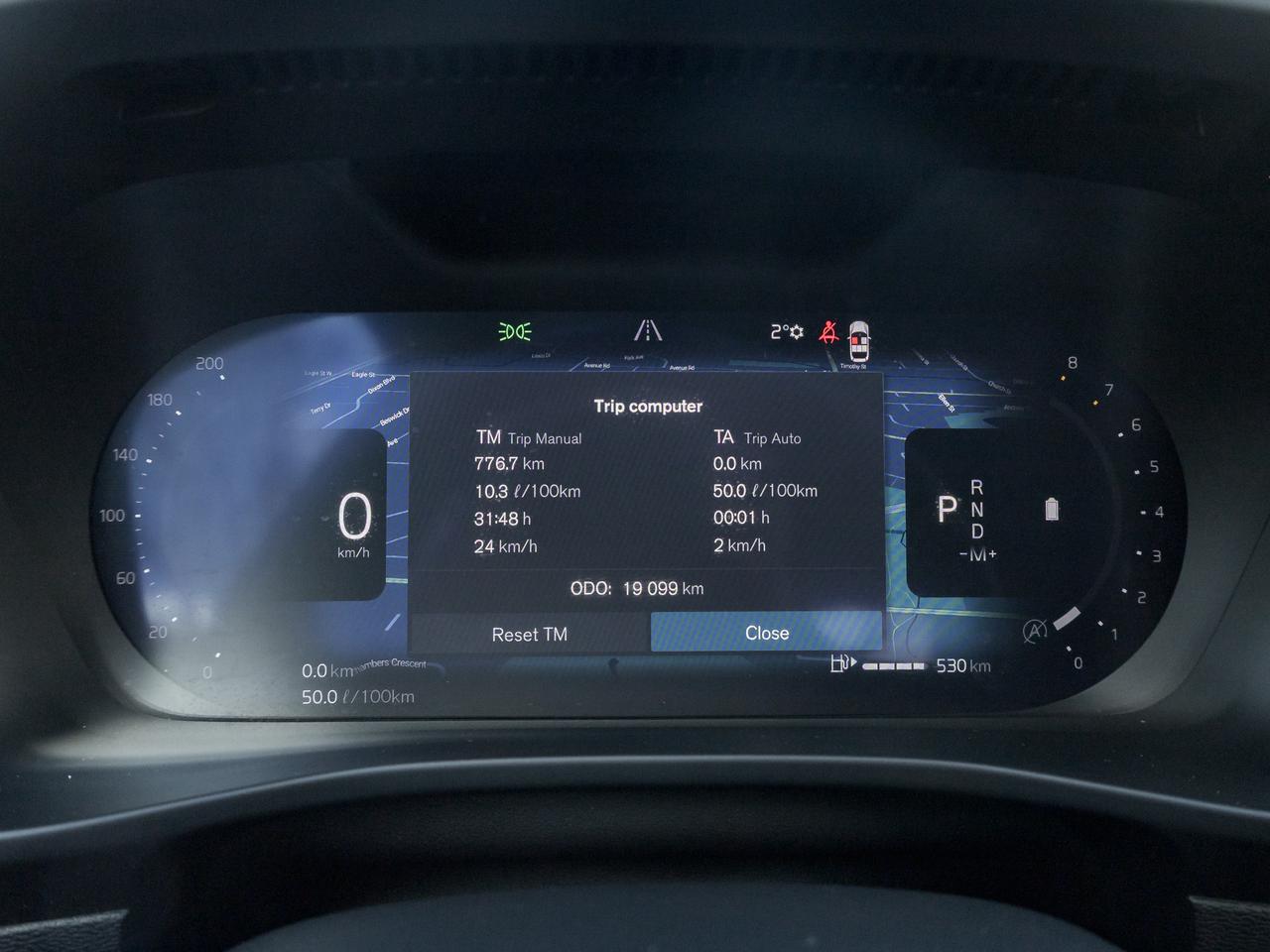 2025 Volvo XC40 B5 AWD Core  CPO FINANCE RATE FROM 3.49%* Photo