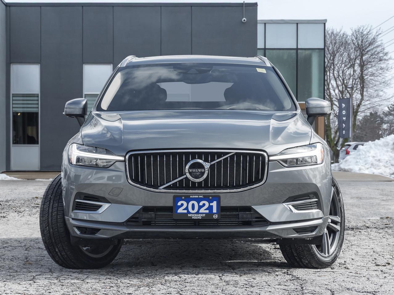 2021 Volvo XC60 Plug-In Hybrid Recharge T8 eAWD  LOW MILEAGE  VOLVO CPO Photo