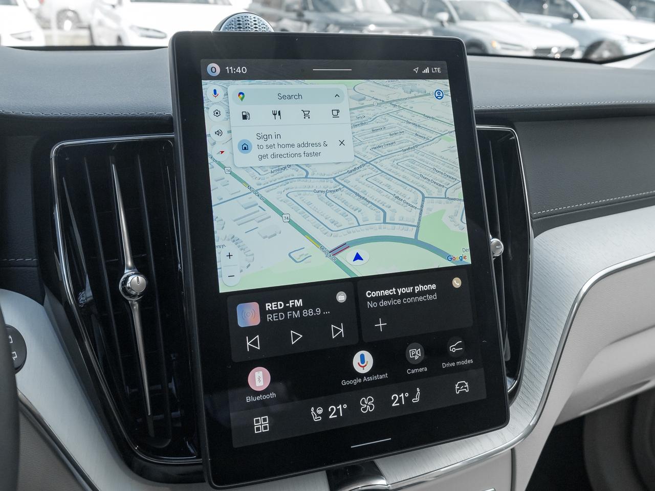 2026 Volvo XC60 B5 AWD ULTRA  BOWER & WILKINS  MASSAGE SEATS Photo