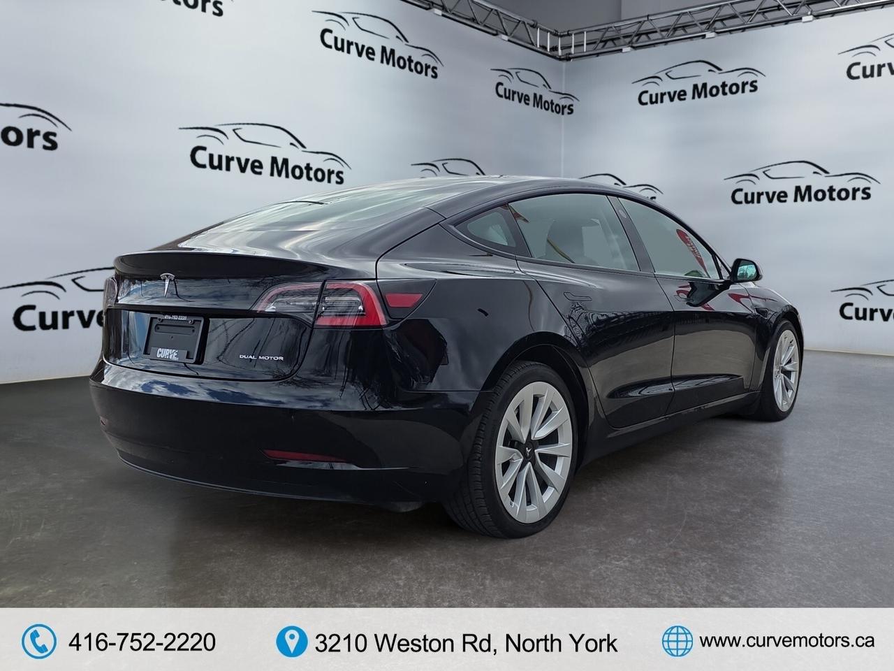 2022 Tesla Model 3 Long Range AWD * VERY LOW KM / 1 OWNER / DRIVER AS Photo