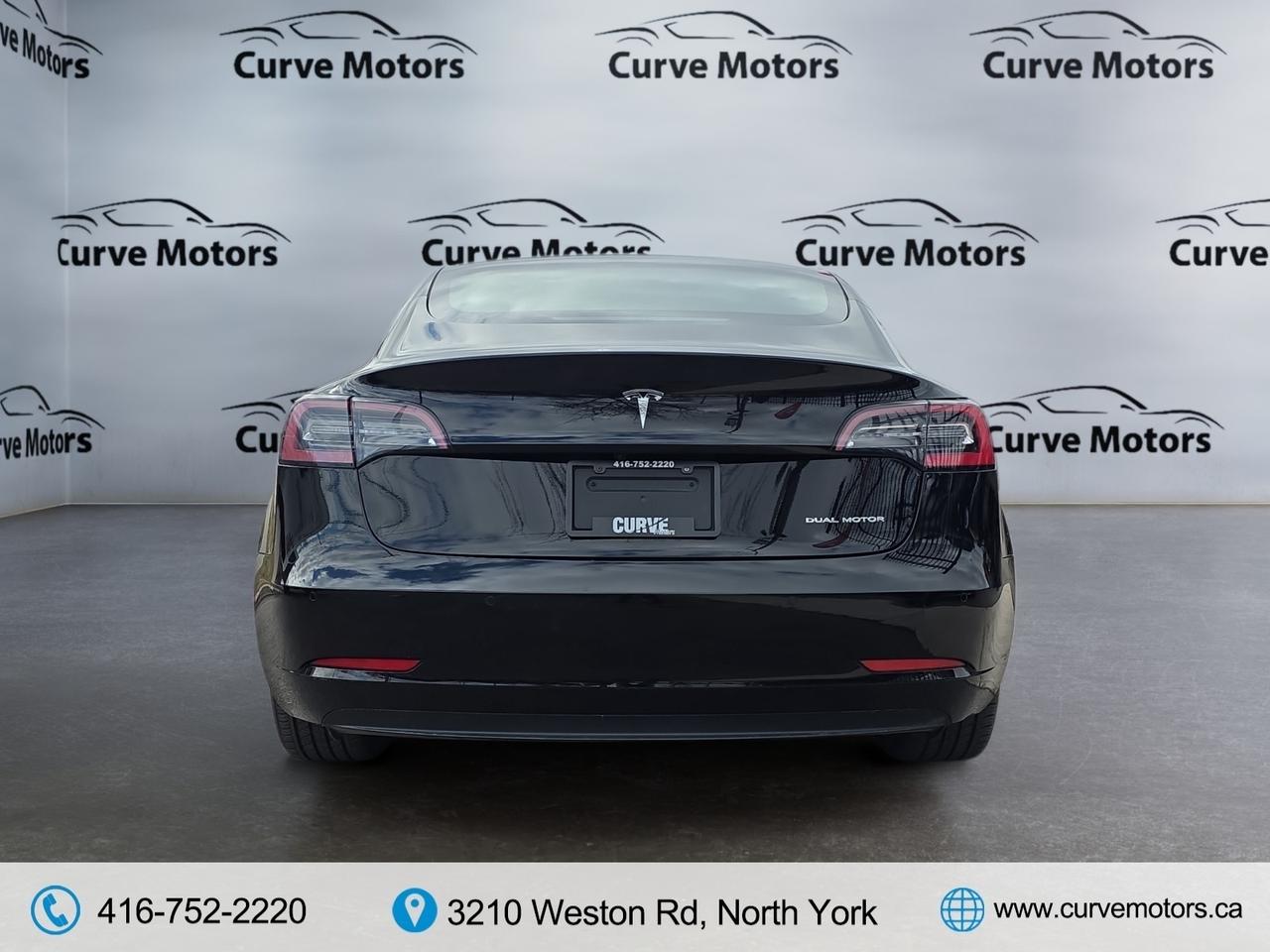 2022 Tesla Model 3 Long Range AWD * VERY LOW KM / 1 OWNER / DRIVER AS Photo4