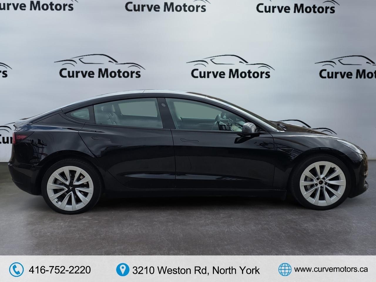 2022 Tesla Model 3 Long Range AWD * VERY LOW KM / 1 OWNER / DRIVER AS Photo