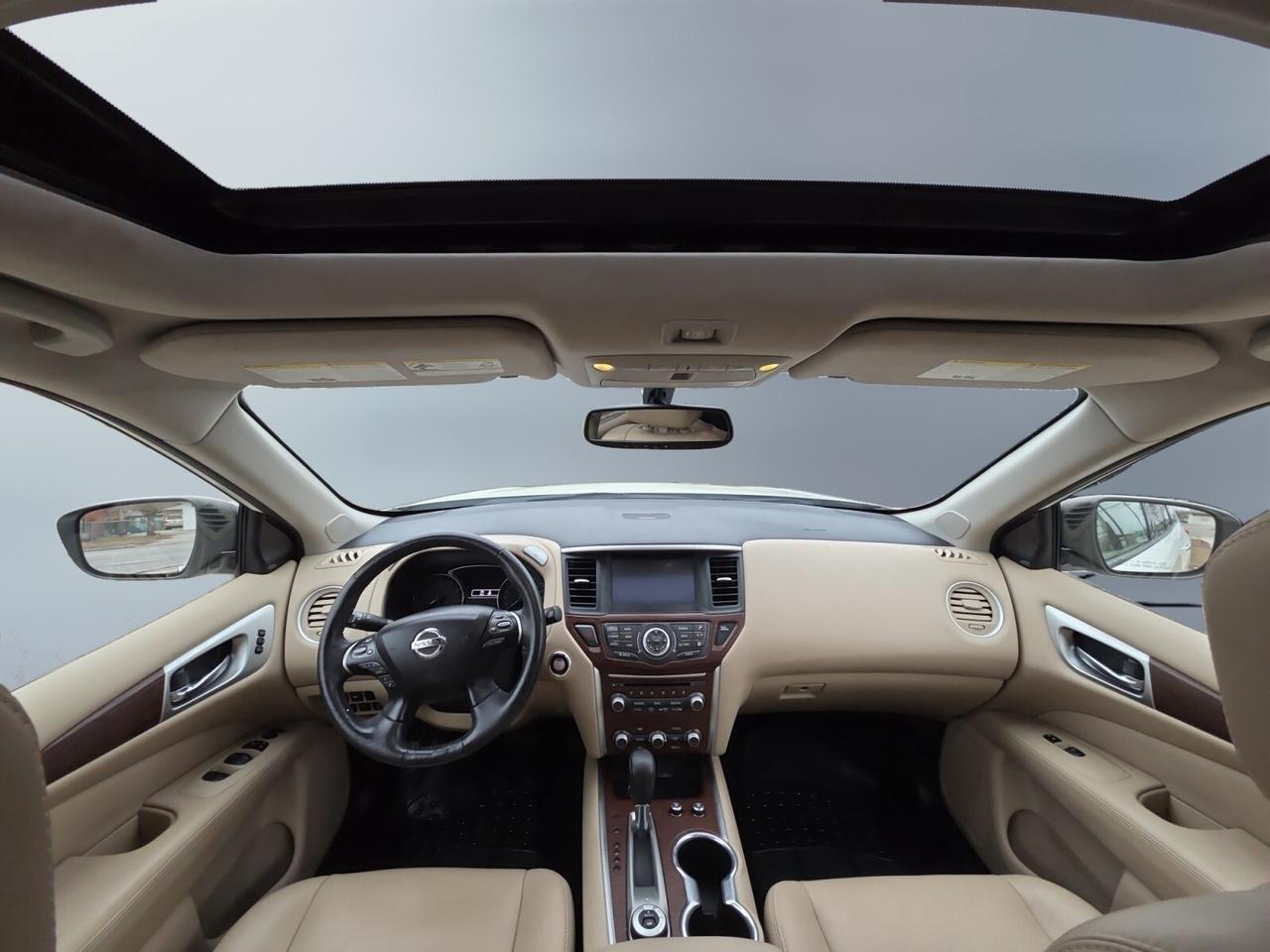 2019 Nissan Pathfinder PLATINUM * 1 OWNER / DVD / COOLED SEATS / DRIVER A Photo