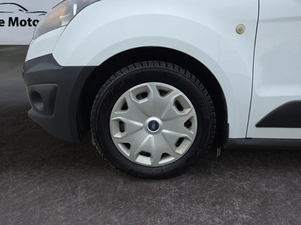 2018 Ford Transit Connect XL * NO ACCIDENTS / BACKUP CAMERA / SHELVES / CRUI Photo