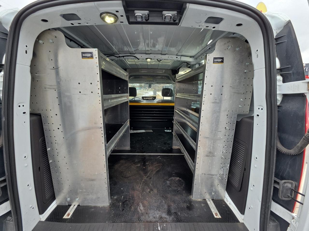 2018 Ford Transit Connect XL * NO ACCIDENTS / BACKUP CAMERA / SHELVES / CRUI Photo