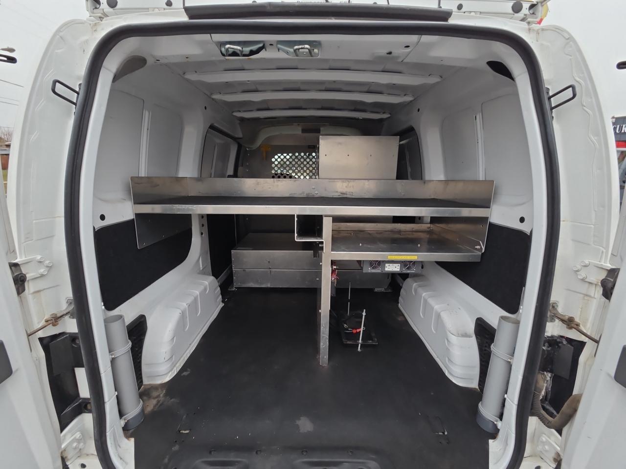 2019 Nissan NV200 Compact Cargo SV *NO ACCIDENTS / LADDER RACK / SHELVES / BACKUP Photo