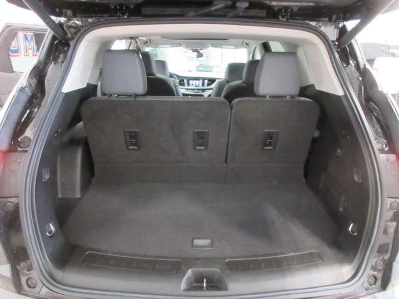 2020 Buick Enclave PREMIUM AWD V6, NAV, ROOF, LEATHER, 112K! Photo