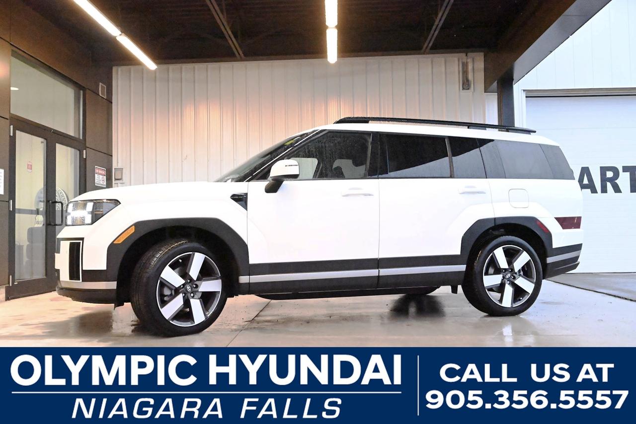 2025 Hyundai Santa Fe Hybrid 1-Owner / Preferred AWD w/Trend Pkg Photo