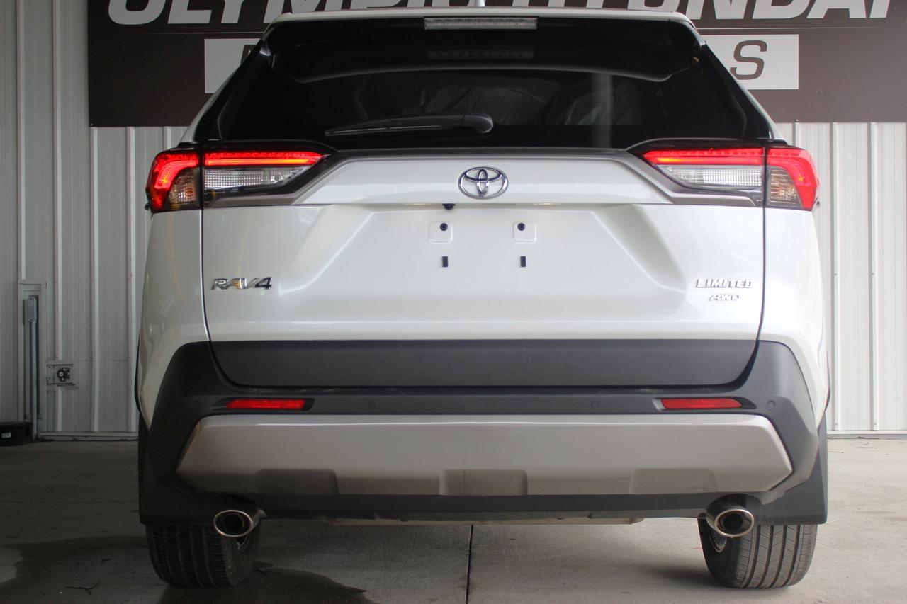 2024 Toyota RAV4 LIMITED  Photo3