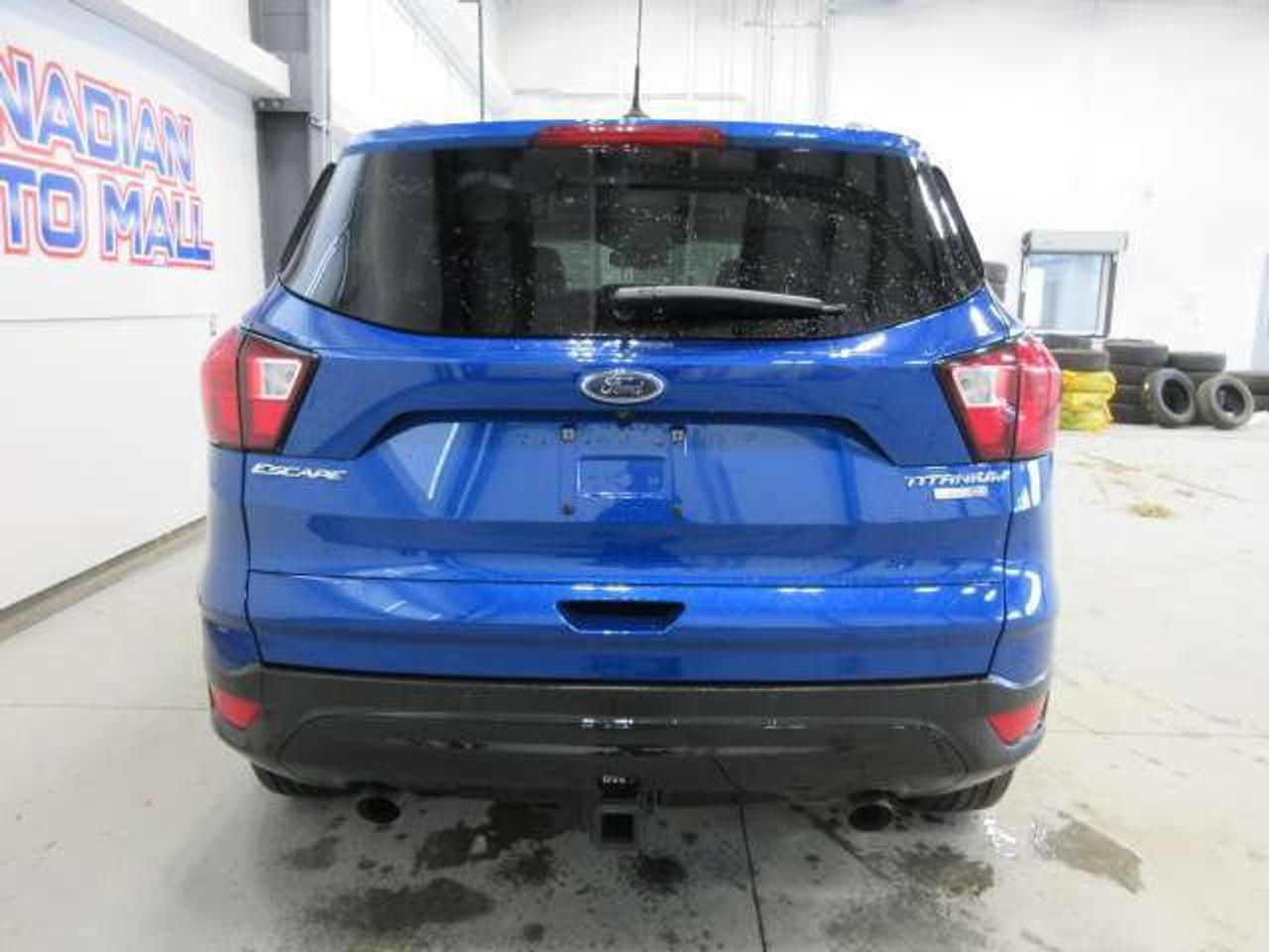 2017 Ford Escape TITANIUM, NAV, ROOF, LOADED, JUST 77K! Photo
