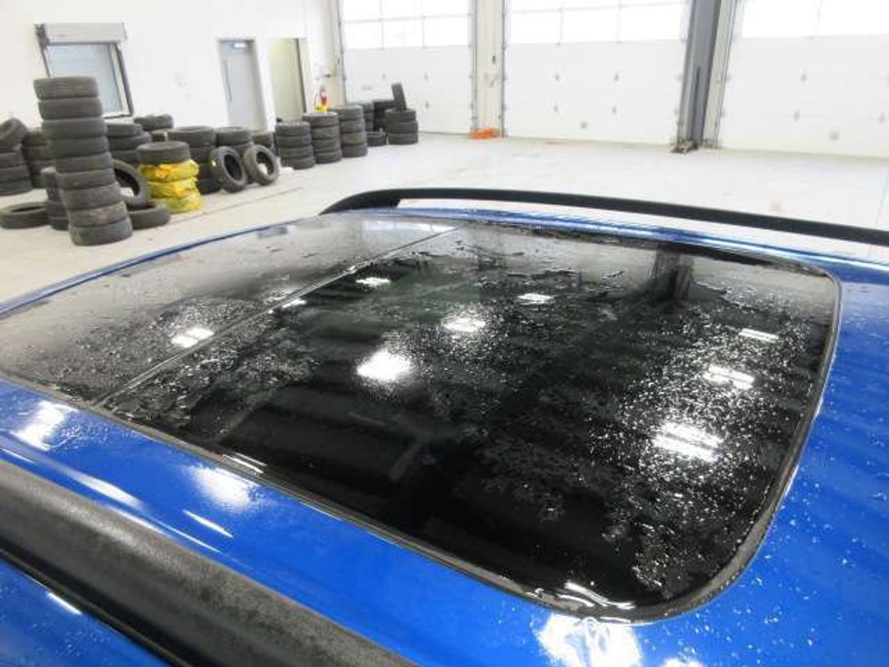 2017 Ford Escape TITANIUM, NAV, ROOF, LOADED, JUST 77K! Photo